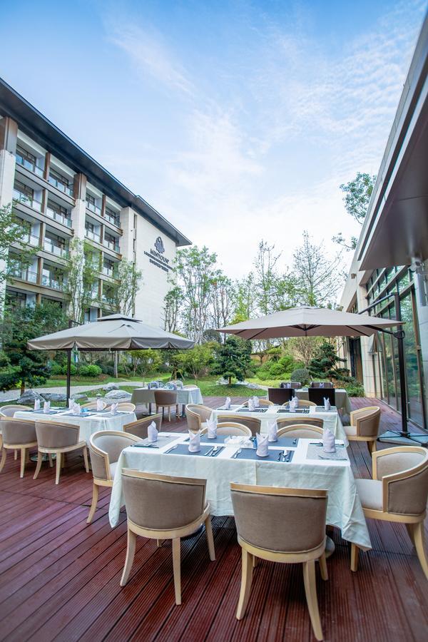 Minyoun Langzhong Ancient City Resort Экстерьер фото